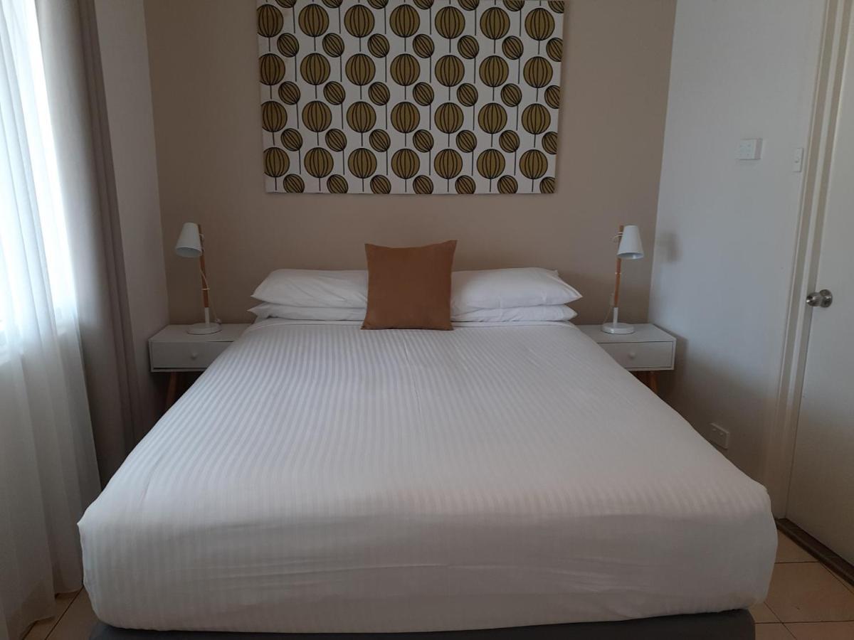 Belmont Palms Motel Lake Macquarie エクステリア 写真